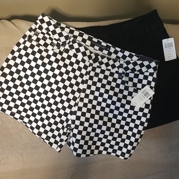Hot Topic Pants - NWT size 13 Blackheart shorts 2 pair